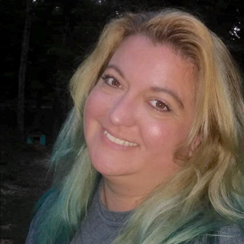 Meet your Posher, Tiffany